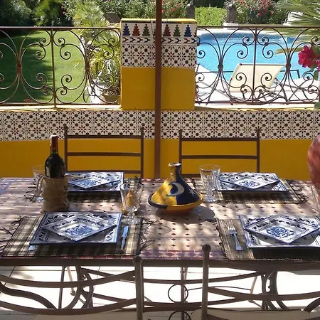 Maisons De Domaine La Chamade *